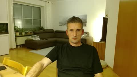Snapshot of andre029 chatting on 28, 11, 2025 Name online show from 28, 11, 2025