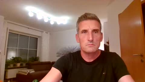 Snapshot of andre029 chatting on 8, 7, 2026 Name online show from 8, 7, 2026