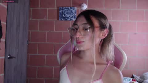 Andrea  online show from 15, 12, 2025