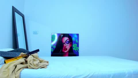 Snapshot of andrea_cherryy_ chatting on 19, 9, 2025 Andrea Cherry online show from 19, 9, 2025
