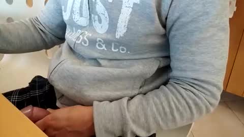 andrea_feetlover online show from 6, 11, 2025