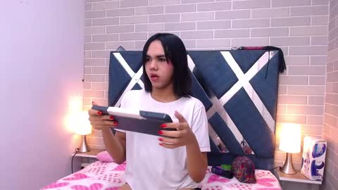 Snapshot of andrea_gill_ chatting on 24, 12, 2024 Andres Gil online show from 24, 12, 2024