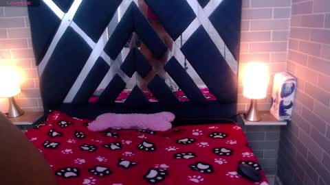 Snapshot of andrea_gill_ chatting on 25, 1, 2025 Andres Gil online show from 25, 1, 2025