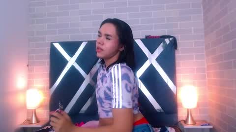 Snapshot of andrea_gill_ chatting on 7, 2, 2025 Andres Gil online show from 7, 2, 2025