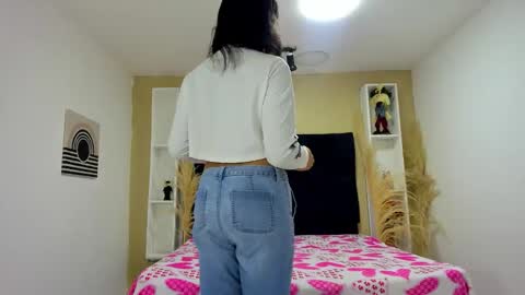 Snapshot of andrea_gill_ chatting on 30, 9, 2025 Andres Gil online show from 30, 9, 2025