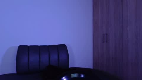 Snapshot of andrea_torres_ chatting on 10, 1, 2025 online show from 10, 1, 2025
