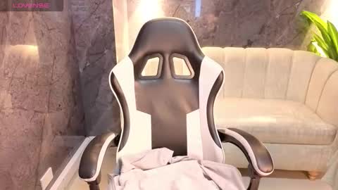 andrea_tx online show from 6, 2, 2026