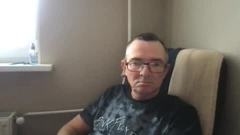 Snapshot of andreass60 chatting on 18, 12, 2024 andreass60 online show from 18, 12, 2024