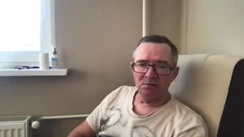 Snapshot of andreass60 chatting on 18, 2, 2025 andreass60 online show from 18, 2, 2025