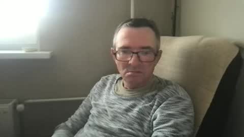 Snapshot of andreass60 chatting on 17, 11, 2025 andreass60 online show from 17, 11, 2025