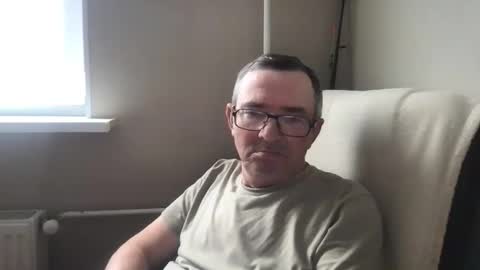 Snapshot of andreass60 chatting on 16, 5, 2026 andreass60 online show from 16, 5, 2026