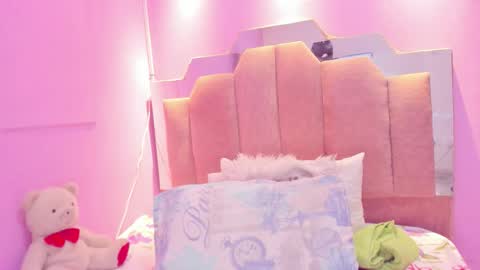 A n d r  e a S w e e t  online show from 7, 2, 2026