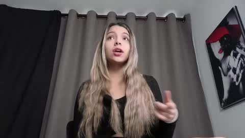 Snapshot of andreau_19 chatting on 3, 6, 2026 andreau 19 online show from 3, 6, 2026