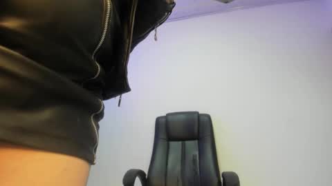 andre online show from 30, 11, 2025