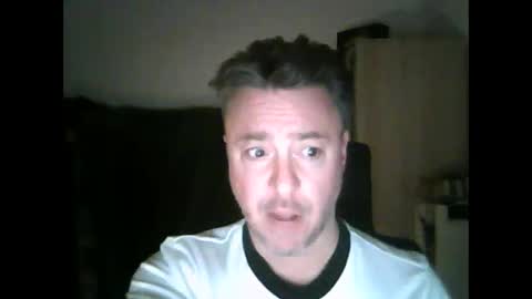 Snapshot of andreo666 chatting on 14, 11, 2025 Benfica Boy online show from 14, 11, 2025