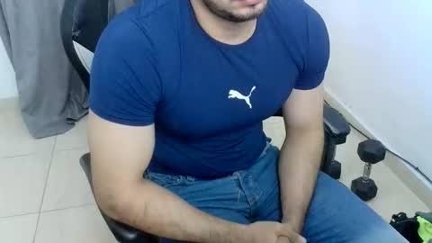 Snapshot of andres180950734 chatting on 19, 1, 2026 andres180950734 online show from 19, 1, 2026