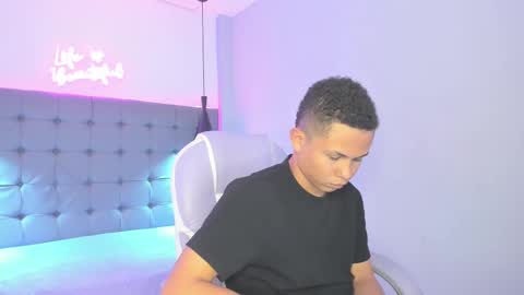 IM ANDRES online show from 21, 11, 2025