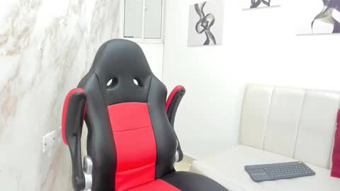 andres_stud online show from 8, 10, 2025