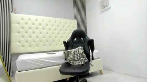 andres_stud online show from 13, 3, 2026