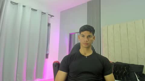 Snapshot of andres_stud777 chatting on 16, 9, 2025 ANDRES online show from 16, 9, 2025