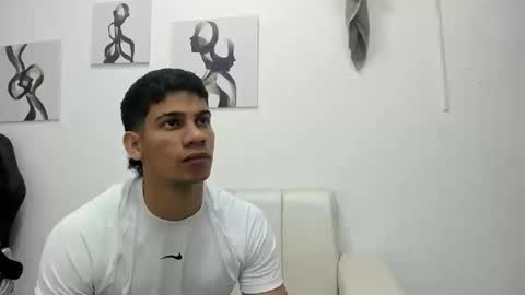 Snapshot of andres_stud777 chatting on 17, 9, 2025 ANDRES online show from 17, 9, 2025