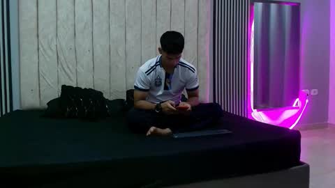 Snapshot of andres_stud777 chatting on 22, 9, 2025 ANDRES online show from 22, 9, 2025