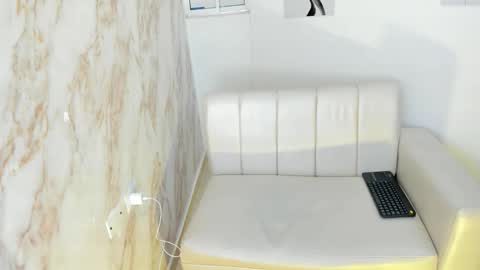 Snapshot of andres_stud777 chatting on 24, 9, 2025 ANDRES online show from 24, 9, 2025
