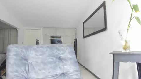 Isa  --------- online show from 19, 1, 2025