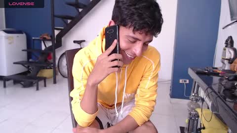 Snapshot of andressdean chatting on 9, 12, 2024 Andres Dean online show from 9, 12, 2024