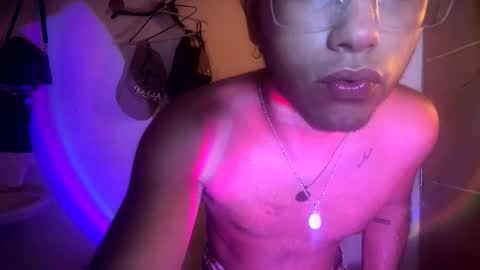 andreswhite_shotoflust online show from 5, 5, 2026