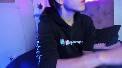 Snapshot of andreuw_wolf chatting on 7, 3, 2025 Andreuw Wolf online show from 7, 3, 2025