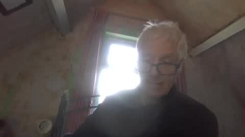 Andrew online show from 11, 4, 2026