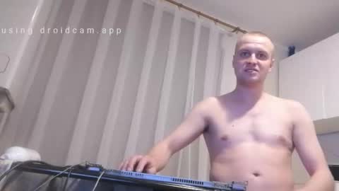 andrew3356577 online show from 18, 1, 2026