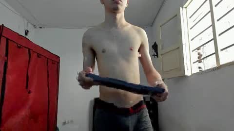 andrew_2811 online show from 6, 4, 2026