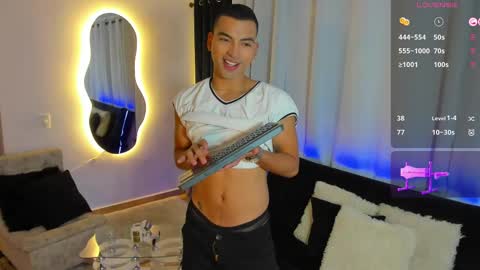 Snapshot of andrew__x777 chatting on 20, 2, 2025 Andrew Jones Independient model online show from 20, 2, 2025