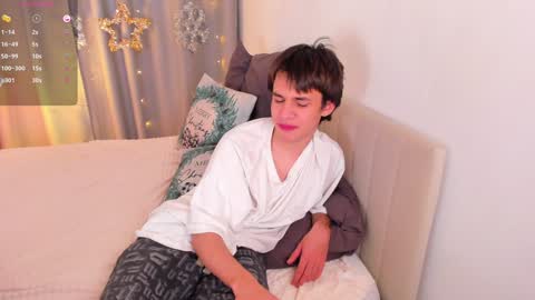 Snapshot of andrew_clar chatting on 26, 12, 2024 Andrew online show from 26, 12, 2024