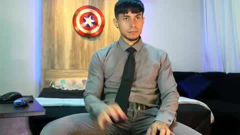 Snapshot of andrew_elliot chatting on 21, 2, 2025 Andrew online show from 21, 2, 2025