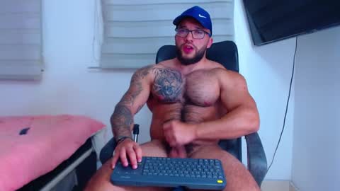 Snapshot of andrew_holden__ chatting on 30, 1, 2025 andrew_holden__ online show from 30, 1, 2025
