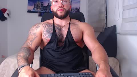 Snapshot of andrew_holden__ chatting on 17, 9, 2025 andrew_holden__ online show from 17, 9, 2025