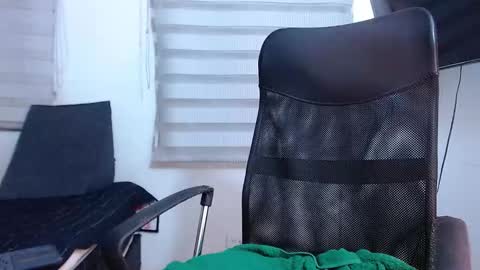 andrew_holden__ online show from 21, 2, 2026