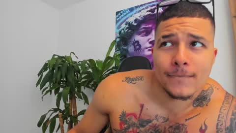 Snapshot of andrewmaterazzi chatting on 23, 12, 2024 andrewmaterazzi online show from 23, 12, 2024