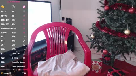 Snapshot of andrewmhilton_ chatting on 25, 12, 2024 andrewmhilton_ online show from 25, 12, 2024