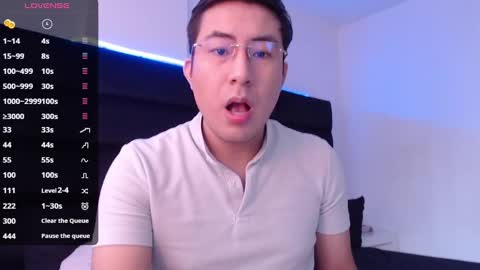 Snapshot of andrewmhilton_ chatting on 6, 1, 2025 andrewmhilton_ online show from 6, 1, 2025