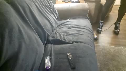 andrewo4277 online show from 17, 2, 2025