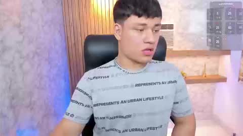 Andrew online show from 8, 9, 2025