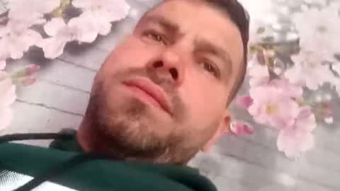 andrey21q online show from 10, 4, 2026