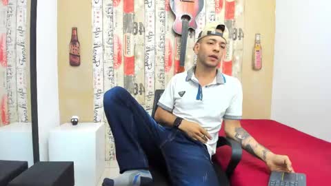   online show from 23, 2, 2025