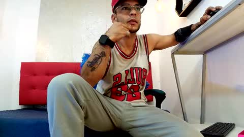   online show from 9, 11, 2025