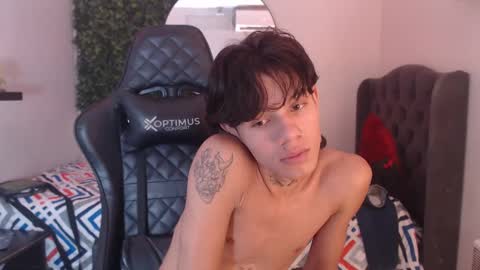 andy_dan1 online show from 18, 12, 2024