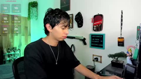 Snapshot of andy_guez_11 chatting on 17, 2, 2025 andy_guez_11 online show from 17, 2, 2025